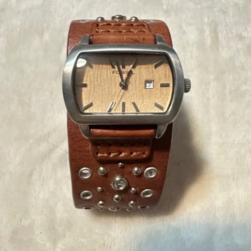 (ISO) - Genuine Fossil Watch Leather & Gems